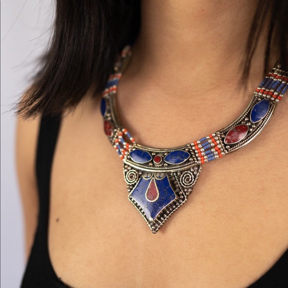 Necklace - Picture 4 of 11